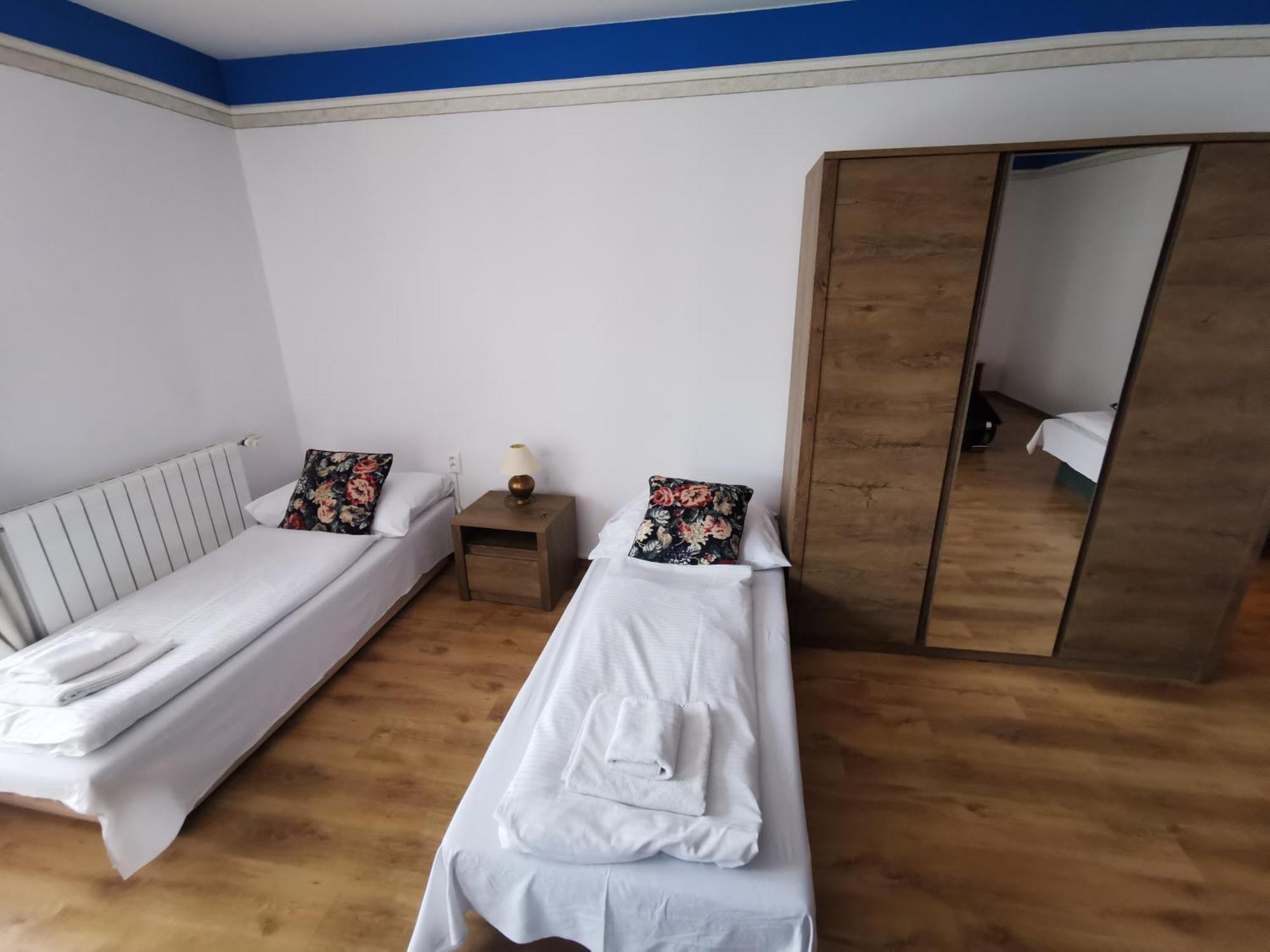 Hotel Diana Нове-Место-над-Вагом Номер фото